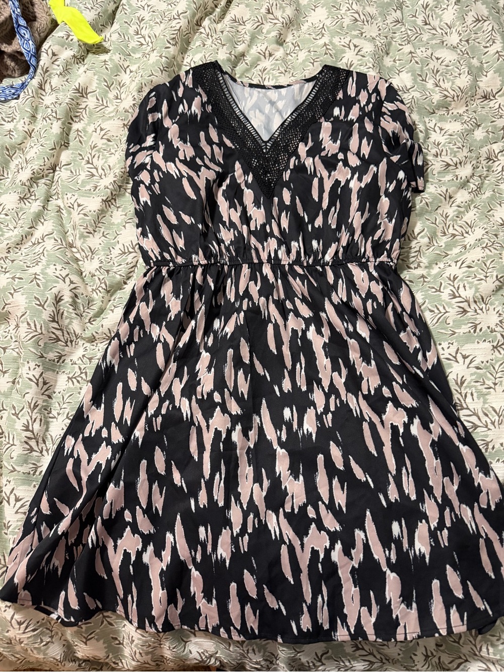 Amazon Womens Black and Blush Patterned V-Neck Dress